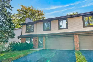 6005 Williamsburg Way, Madison, WI 53719 - Photo 2