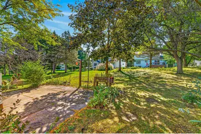 6005 Williamsburg Way, Madison, WI 53719 - Photo 40