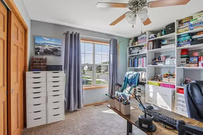 1026 20th Street #4, Prairie Du Sac, WI 53578 - Photo 34