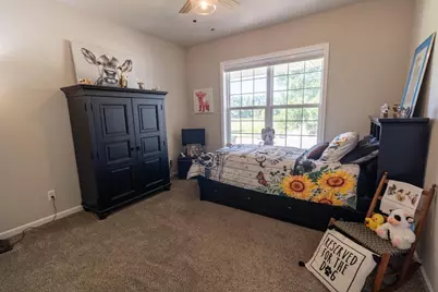 636 Greenway Point Drive, Janesville, WI 53548 - Photo 18
