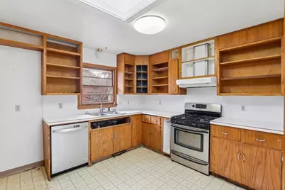 4405 Mineral Point Road, Madison, WI 53705 - Photo 18