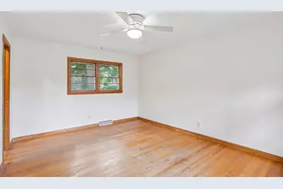 4405 Mineral Point Road, Madison, WI 53705 - Photo 28