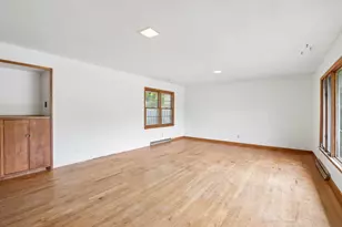 4405 Mineral Point Rd, Madison, WI 53705 - Photo 8