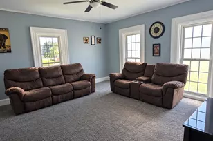 303 St Lawrence Ave, Beloit, WI 53511 - Photo 2