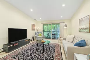 1502 Wheeler Rd, Madison, WI 53704 - Photo 4