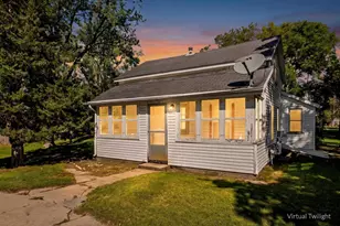 1110 Wilson St, Princeton, WI 54968 - Photo 1
