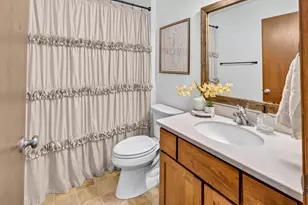 2434 Leopold Way, Sun Prairie, WI 53590 - Photo 38