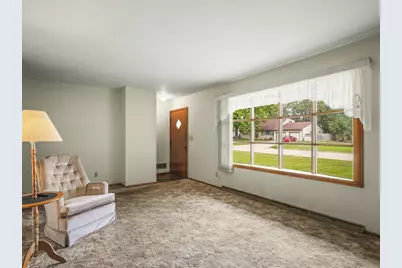 2406 Skyline Drive, Beloit, WI 53511 - Photo 8