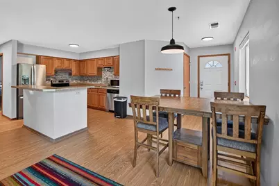 952 Rockefeller Lane, Madison, WI 53704 - Photo 8