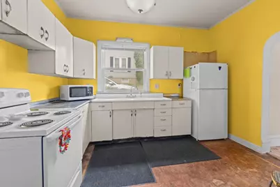 13 E Catherine Street, Markesan, WI 53946 - Photo 12