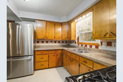 2086 E Gorton Street, Beloit, WI 53511 - Photo 16
