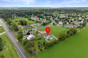 131 W Blackhawk Dr, Fort Atkinson, WI 53538 - Photo 32