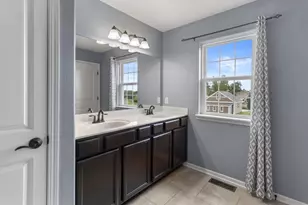 131 W Blackhawk Dr, Fort Atkinson, WI 53538 - Photo 20