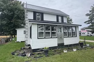 N7850 Douglas St, Ripon, WI 54971 - Photo 2