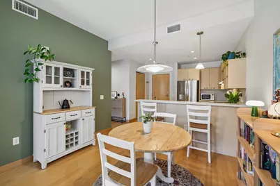 309 W Washington Avenue #613, Madison, WI 53703 - Photo 10