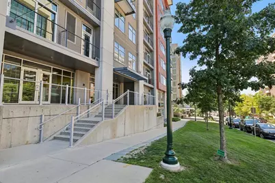 309 W Washington Avenue #613, Madison, WI 53703 - Photo 36