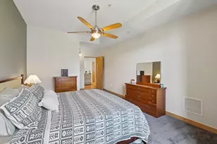 309 W Washington Ave, Madison, WI 53703 - Photo 22