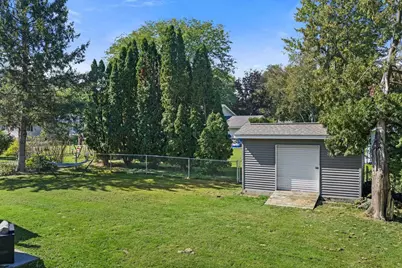 512 Ellinwood Avenue, Reedsburg, WI 53959 - Photo 36