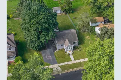 512 Ellinwood Avenue, Reedsburg, WI 53959 - Photo 6