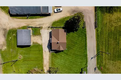 1114 E Colley Road, Beloit, WI 53511 - Photo 36