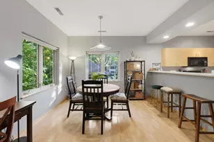 1140 E Dayton St, Madison, WI 53703 - Photo 18