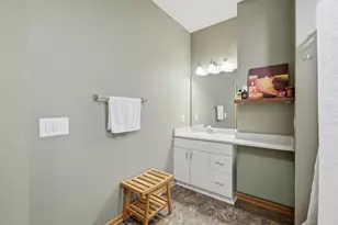 1140 E Dayton St, Madison, WI 53703 - Photo 30