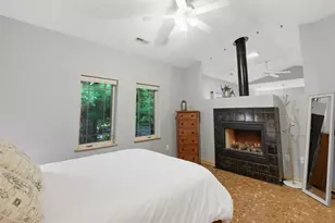 1140 E Dayton St, Madison, WI 53703 - Photo 34