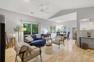 1140 E Dayton St, Madison, WI 53703 - Photo 26