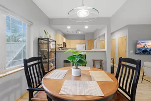 1140 E Dayton St, Madison, WI 53703 - Photo 14
