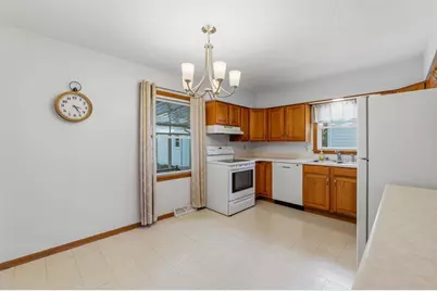 613 Denning Avenue, Beaver Dam, WI 53916 - Photo 8