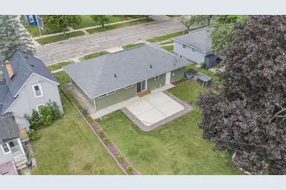 422 E Howard Street, Portage, WI 53901 - Photo 28