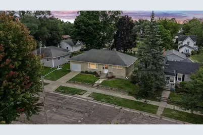422 E Howard Street, Portage, WI 53901 - Photo 30