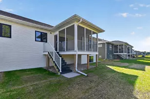 966 Bell Cir, Arlington, WI 53911 - Photo 6