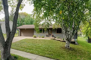 2618 Fell Rd, Madison, WI 53713 - Photo 1