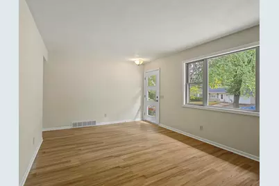 2618 Fell Road, Madison, WI 53713 - Photo 10