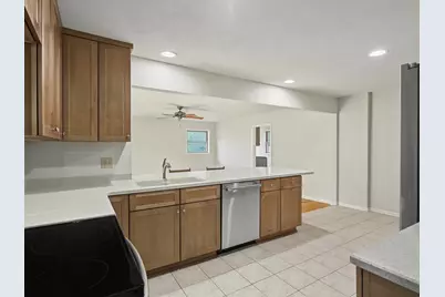 2618 Fell Road, Madison, WI 53713 - Photo 8