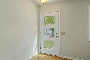 2618 Fell Rd, Madison, WI 53713 - Photo 4