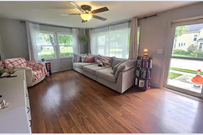 642 S Madison Street, Waupun, WI 53963 - Photo 8