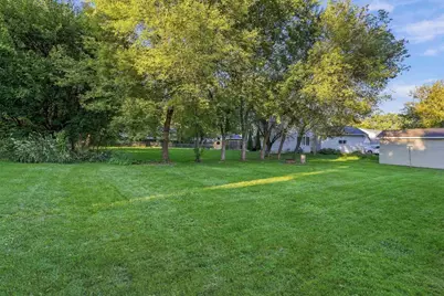 415 Waterloo Road, Marshall, WI 53559 - Photo 28