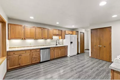 415 Waterloo Road, Marshall, WI 53559 - Photo 18