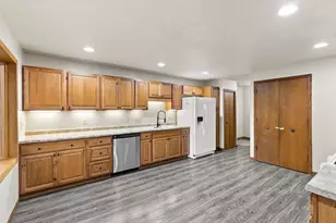 415 Waterloo Rd, Marshall, WI 53559 - Photo 18