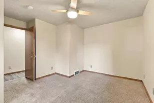 415 Waterloo Rd, Marshall, WI 53559 - Photo 32