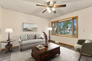 415 Waterloo Rd, Marshall, WI 53559 - Photo 8