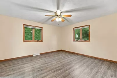 415 Waterloo Road, Marshall, WI 53559 - Photo 22