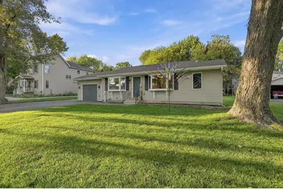 415 Waterloo Road, Marshall, WI 53559 - Photo 2