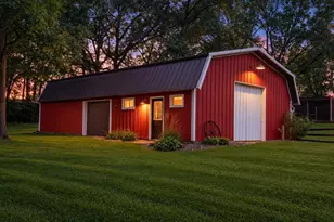 8341 N Kidder Rd, Edgerton, WI 53534 - Photo 4