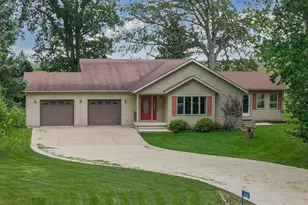 N3299 Hickory Dr, Waupun, WI 53963 - Photo 8