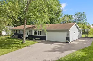 521 Dennis Dr, DeForest, WI 53532 - Photo 36