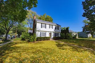 312 Frederick Ave, Fort Atkinson, WI 53538 - Photo 2