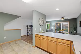 315 Vorndran Dr, Belleville, WI 53508 - Photo 12
